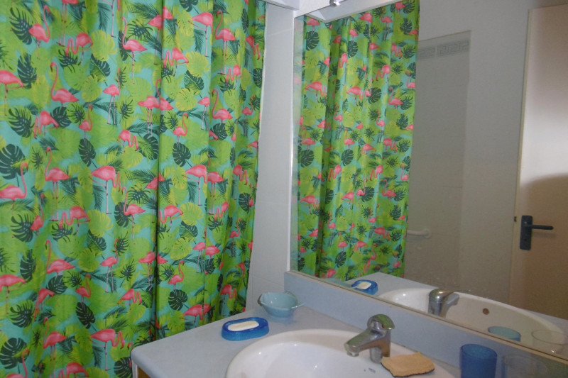 _lv_images__lot_0000001390_08_18460519