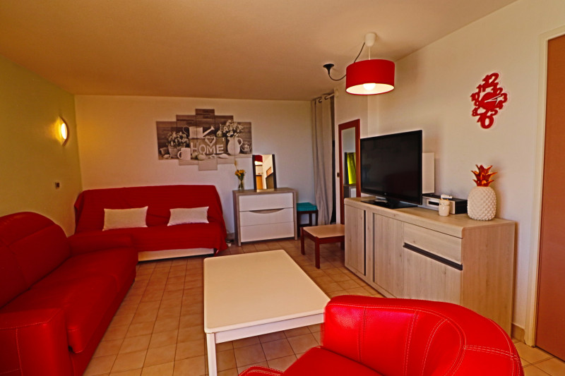 _lv_images__lot_0000001393_04_18643165