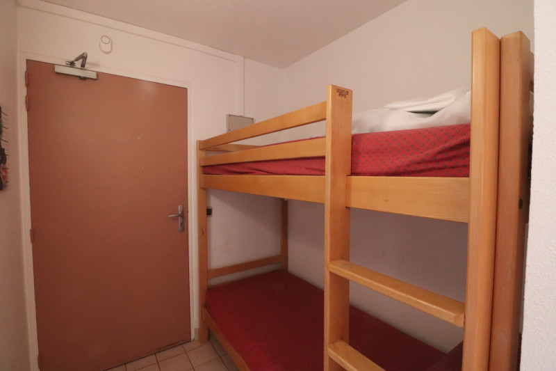 _lv_images__lot_0000001393_05_18392459 _lv_images__lot_0000001393_05_18392459