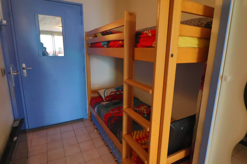 _lv_images__lot_0000001421_06_18212222