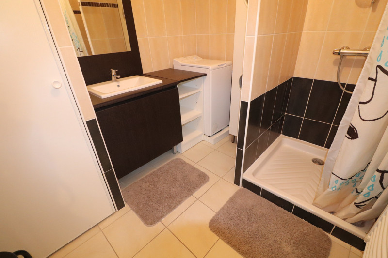 _lv_images__lot_0000002021_08_19119752