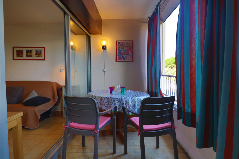 _lv_images__lot_0000002040_01_19521758