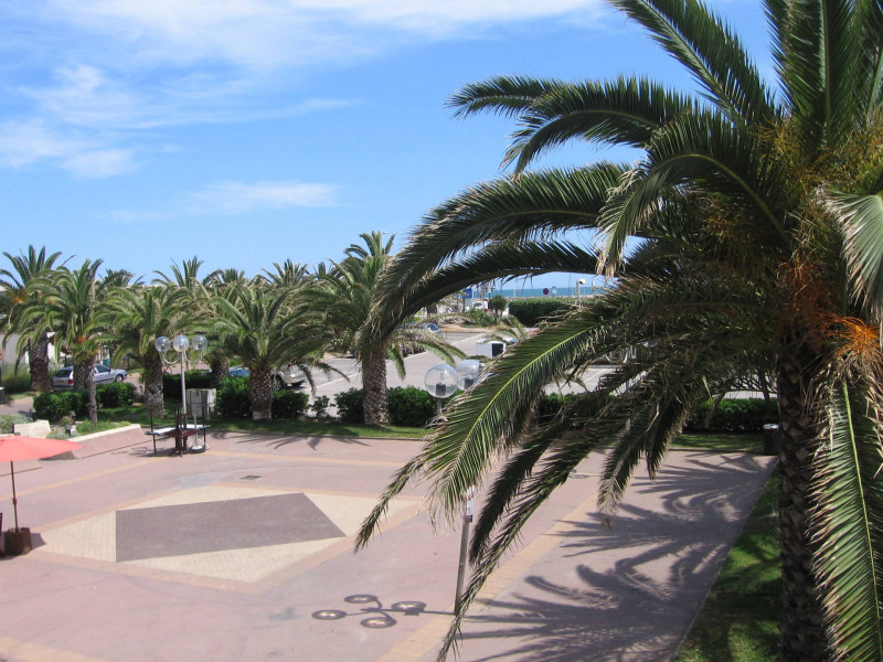 _lv_images__lot_0000002061_09_18168322 _lv_images__lot_0000002061_09_18168322