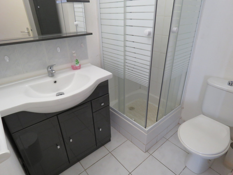 _lv_images__lot_0000002069_06_18175762