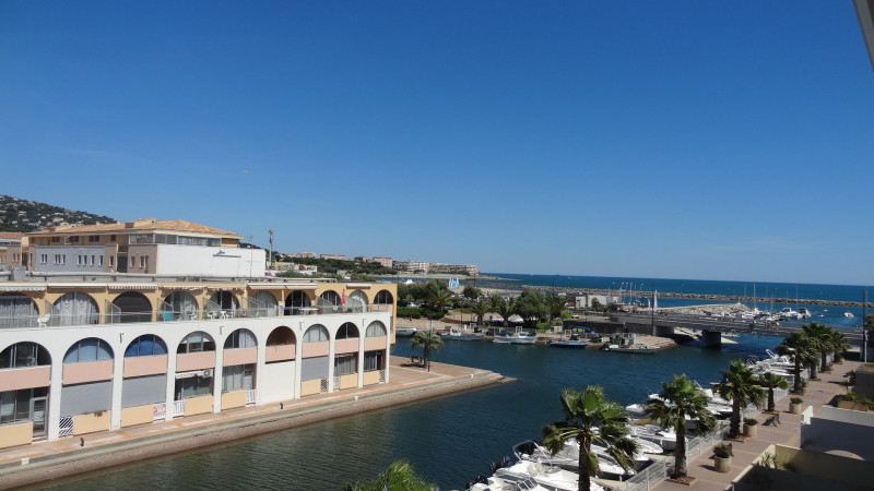 _lv_images__lot_0000002080_02_19182694 _lv_images__lot_0000002080_02_19182694