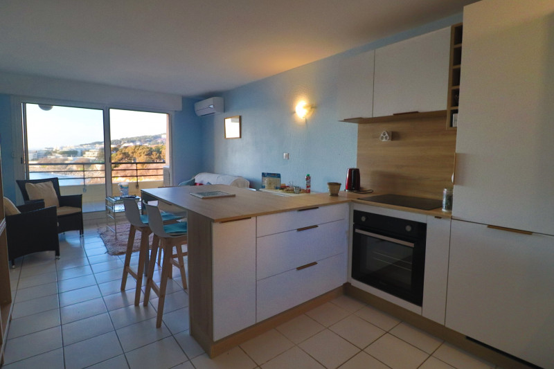 _lv_images__lot_0000002241_03_19028336 _lv_images__lot_0000002241_03_19028336