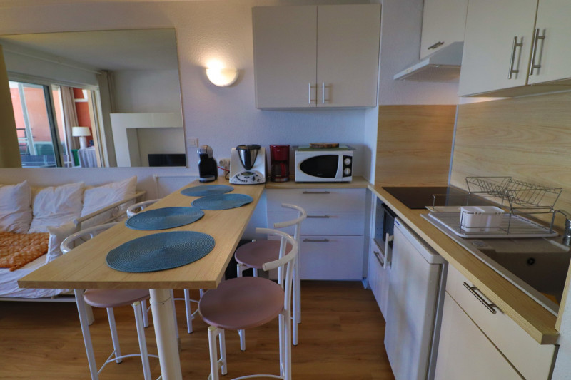 _lv_images__lot_0000002326_04_18755397 _lv_images__lot_0000002326_04_18755397