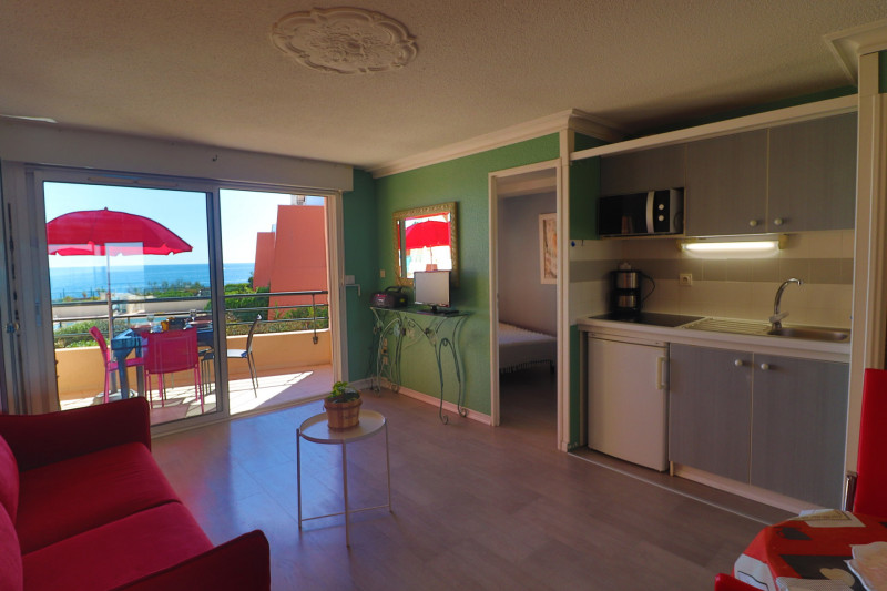 _lv_images__lot_0000002331_10_18614302