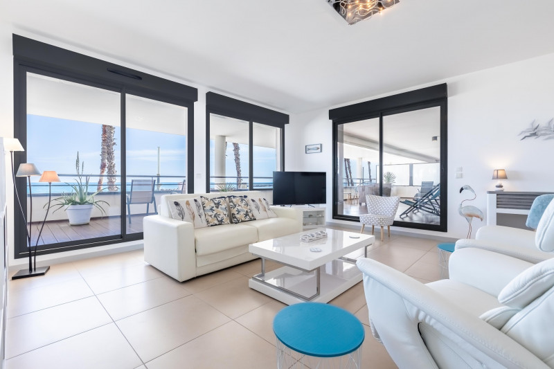 _lv_images__lot_0000002364_04_18256762 _lv_images__lot_0000002364_04_18256762