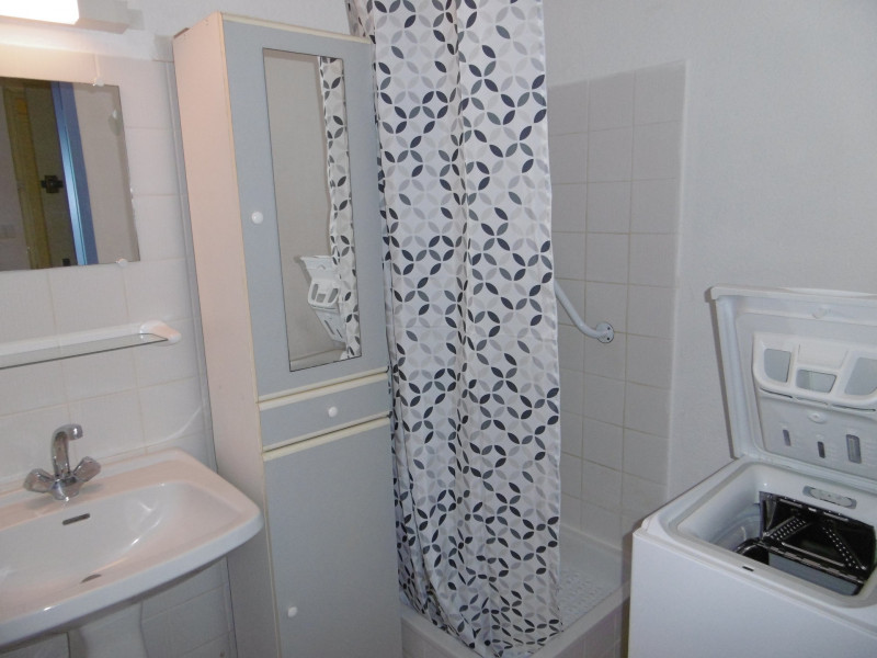 _lv_images__lot_0000002368_07_19119640