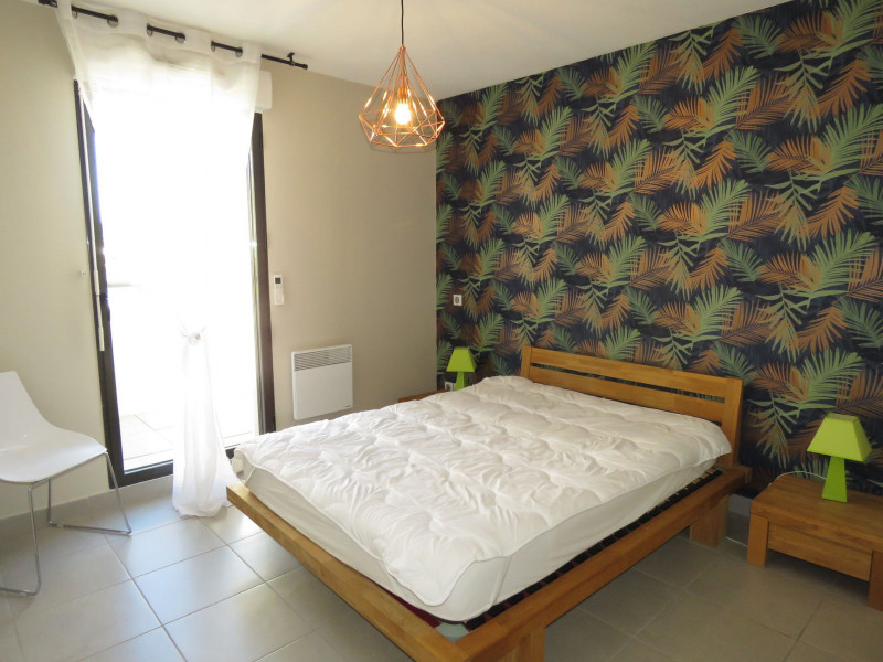 _lv_images__lot_0000002376_08_18071690