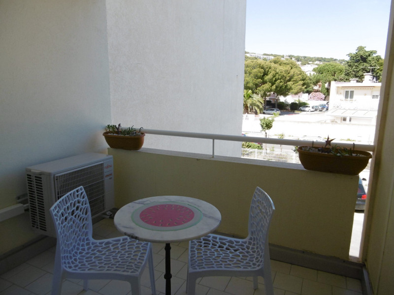 _lv_images__lot_0000002379_09_18393450