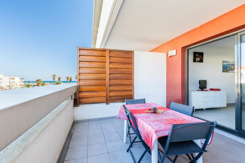 _lv_images__lot_0000002381_01_19028810