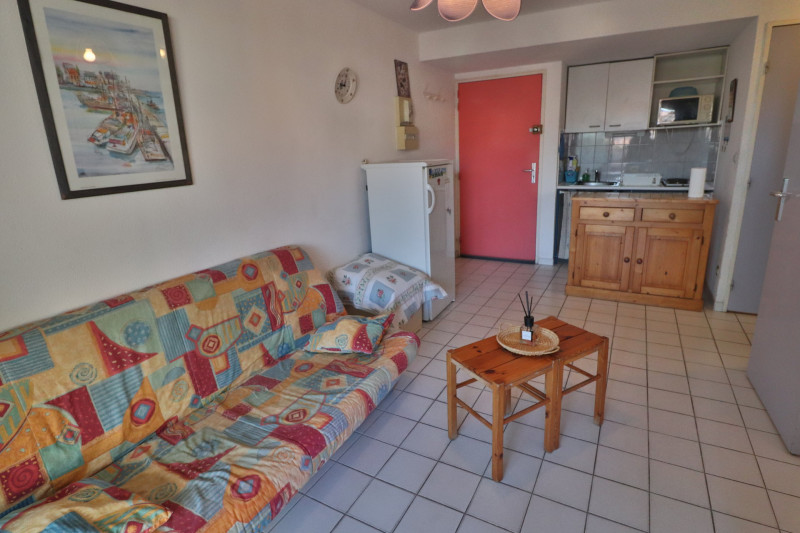 _lv_images__lot_0000002391_06_18408582 _lv_images__lot_0000002391_06_18408582