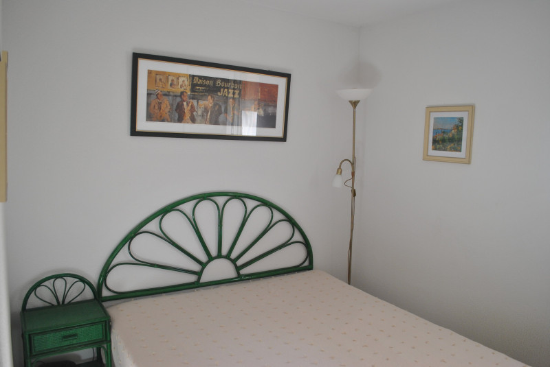 _lv_images__lot_0000002393_09_19535492 _lv_images__lot_0000002393_09_19535492