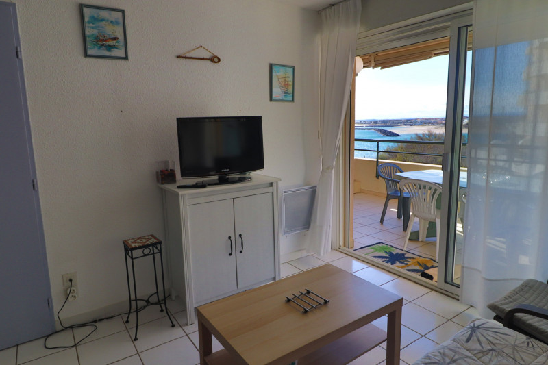 _lv_images__lot_0000002414_04_18407518 _lv_images__lot_0000002414_04_18407518