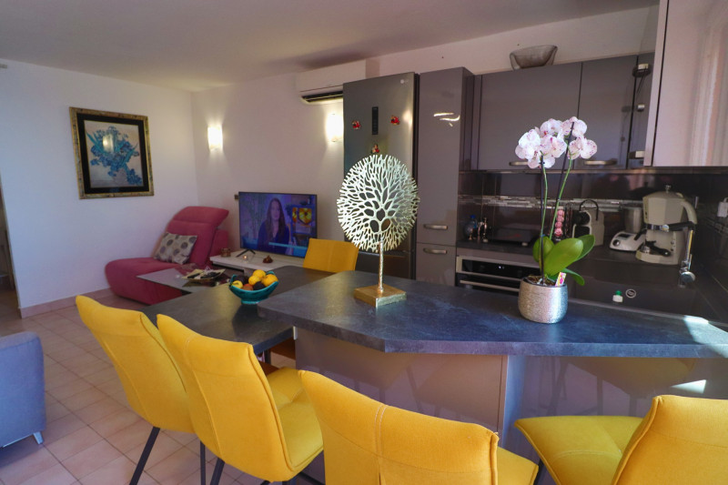 _lv_images__lot_0000002424_04_18144865 _lv_images__lot_0000002424_04_18144865