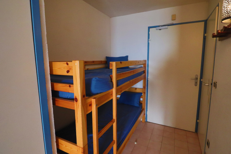 _lv_images__lot_0000002428_07_18621433