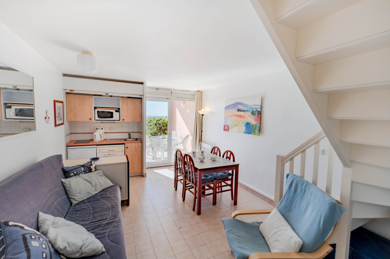 _lv_images__lot_0000002430_05_19111168