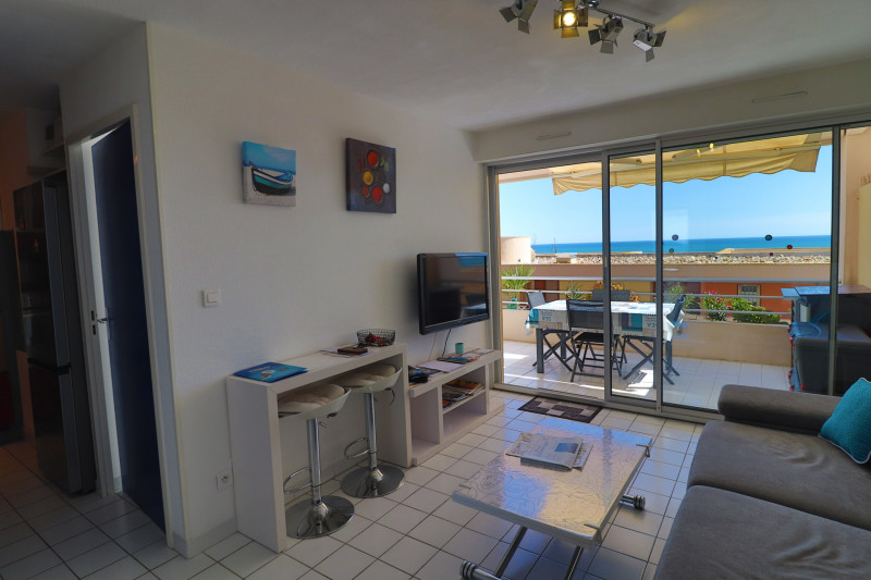 _lv_images__lot_0000002434_04_18211233