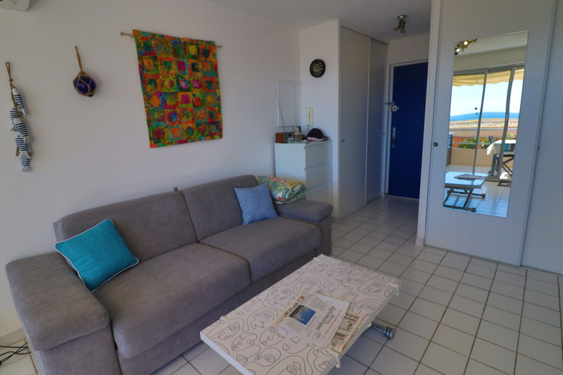 _lv_images__lot_0000002434_09_18092467