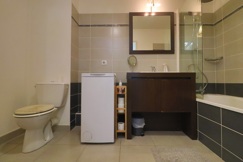 _lv_images__lot_0000002441_10_18909853 _lv_images__lot_0000002441_10_18909853