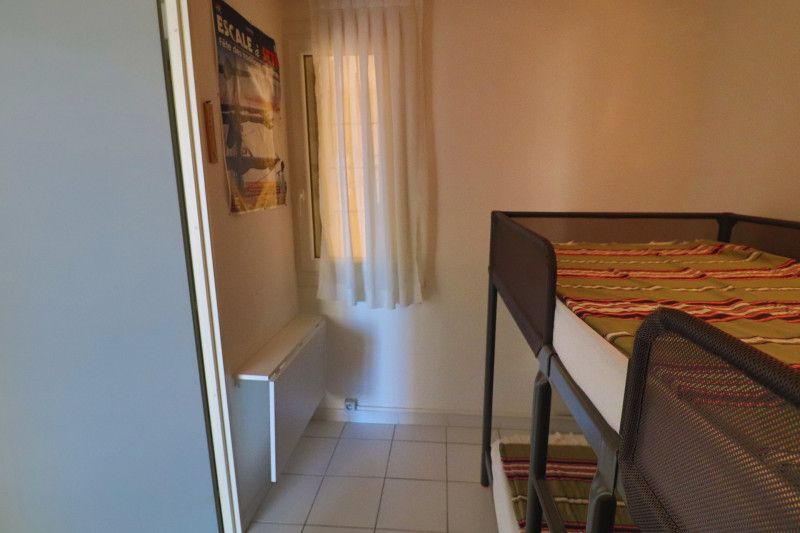 _lv_images__lot_0000002446_09_18399768 _lv_images__lot_0000002446_09_18399768