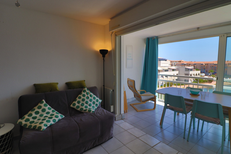 _lv_images__lot_0000002448_05_19311351