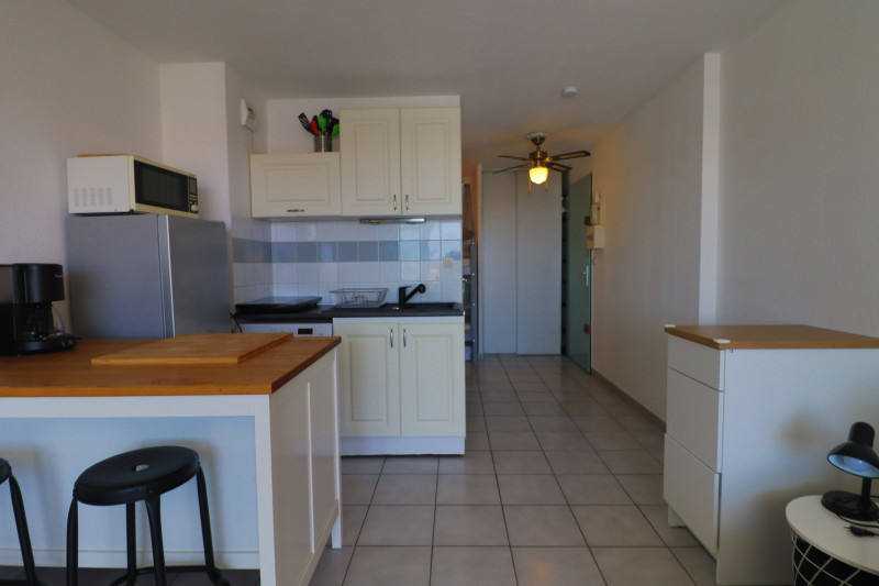 _lv_images__lot_0000002448_07_18242567