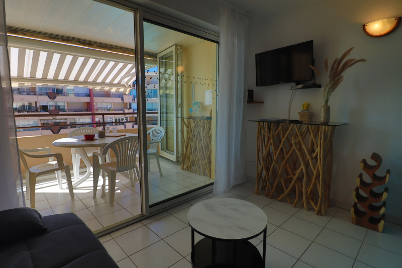 _lv_images__lot_0000002451_08_19153066 _lv_images__lot_0000002451_08_19153066