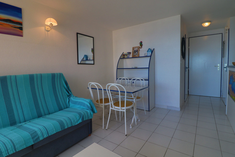 _lv_images__lot_0000002452_06_19201986 _lv_images__lot_0000002452_06_19201986