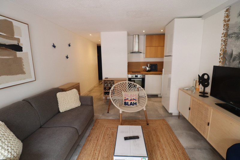 _lv_images__lot_0000002459_07_18114997 _lv_images__lot_0000002459_07_18114997