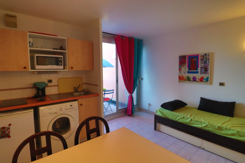 _lv_images__lot_0000002461_05_19188140