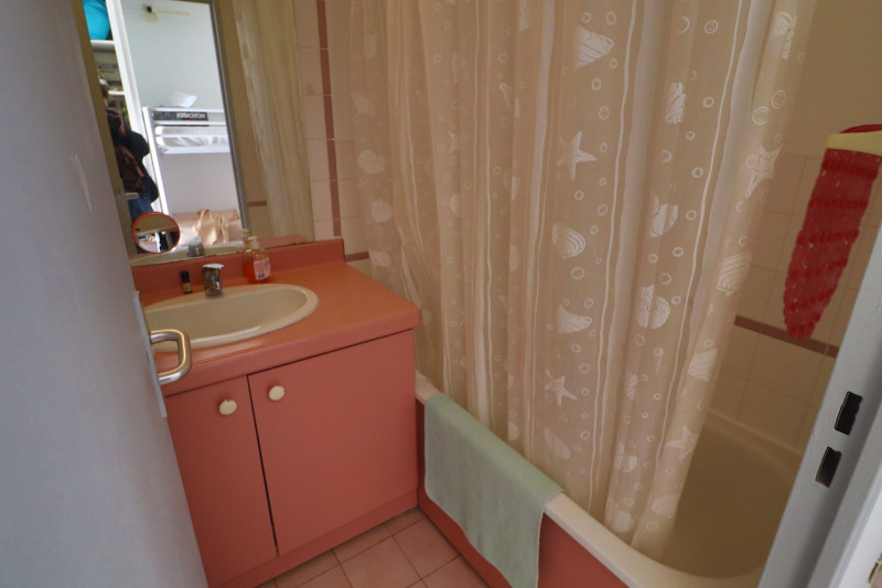 _lv_images__lot_0000002461_08_18466735 _lv_images__lot_0000002461_08_18466735