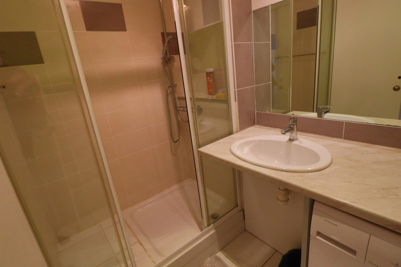 _lv_images__lot_0000002463_10_18318573 _lv_images__lot_0000002463_10_18318573