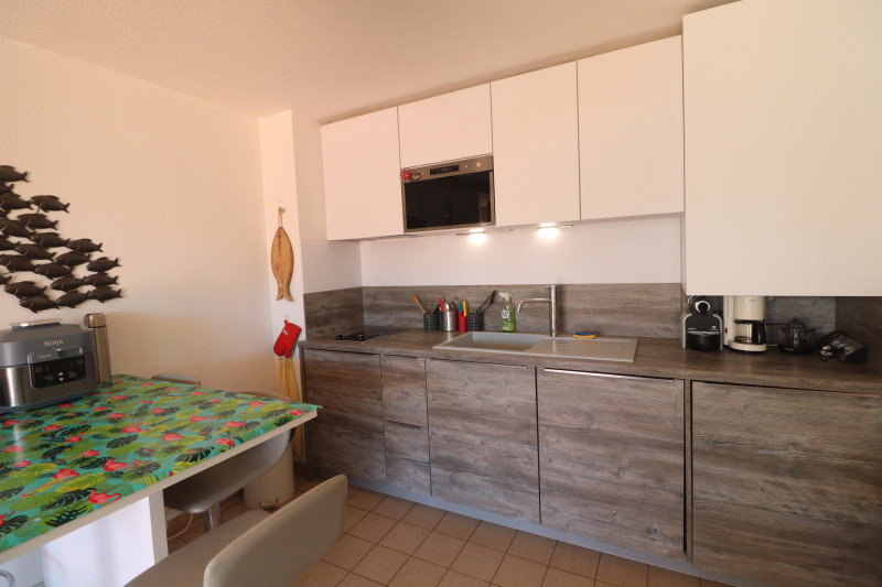 _lv_images__lot_0000002466_06_18511956 _lv_images__lot_0000002466_06_18511956