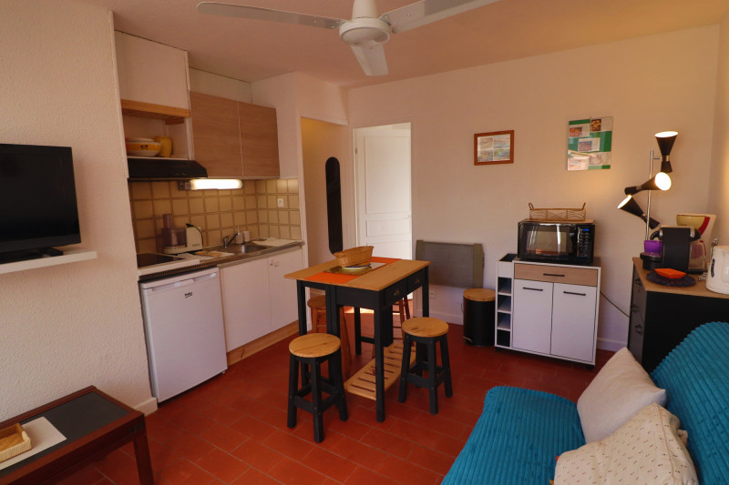 _lv_images__lot_0000002467_05_18116235 _lv_images__lot_0000002467_05_18116235