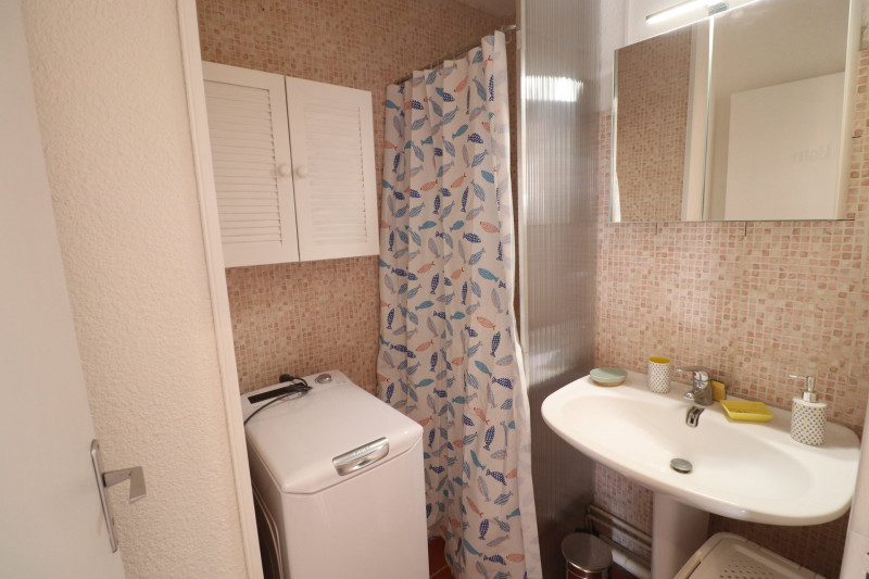 _lv_images__lot_0000002467_08_18131307 _lv_images__lot_0000002467_08_18131307