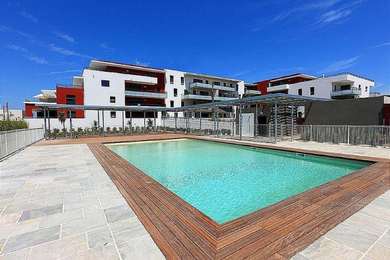 _lv_images__lot_0000002468_01_18665159