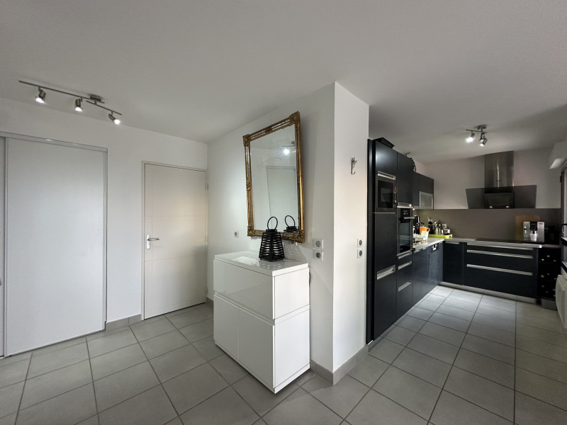 _lv_images__lot_0000002468_09_18078811 _lv_images__lot_0000002468_09_18078811