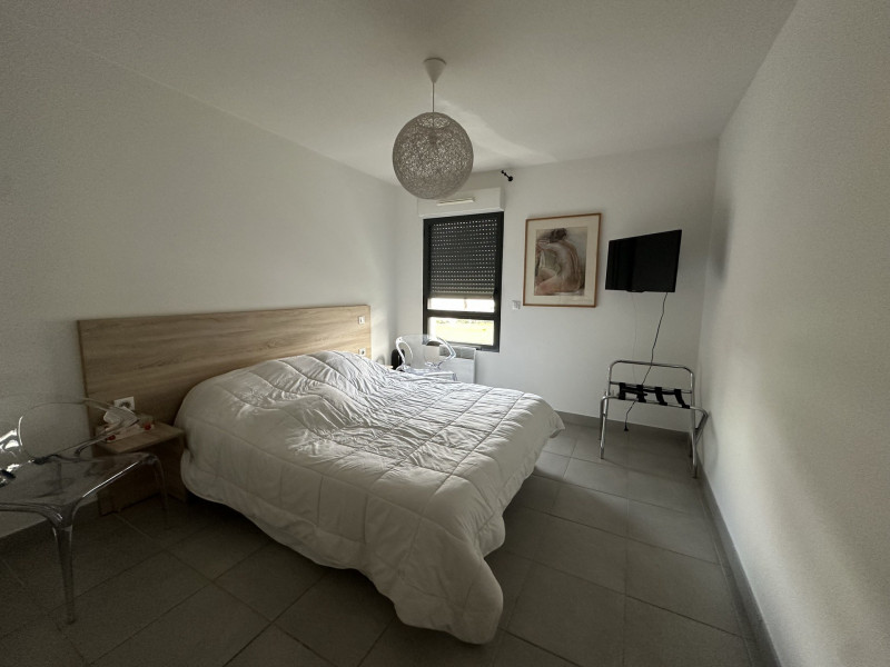 _lv_images__lot_0000002468_12_18504358 _lv_images__lot_0000002468_12_18504358