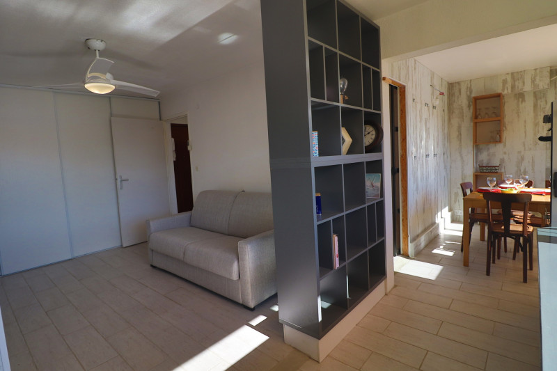 _lv_images__lot_0000002470_04_18497043 _lv_images__lot_0000002470_04_18497043