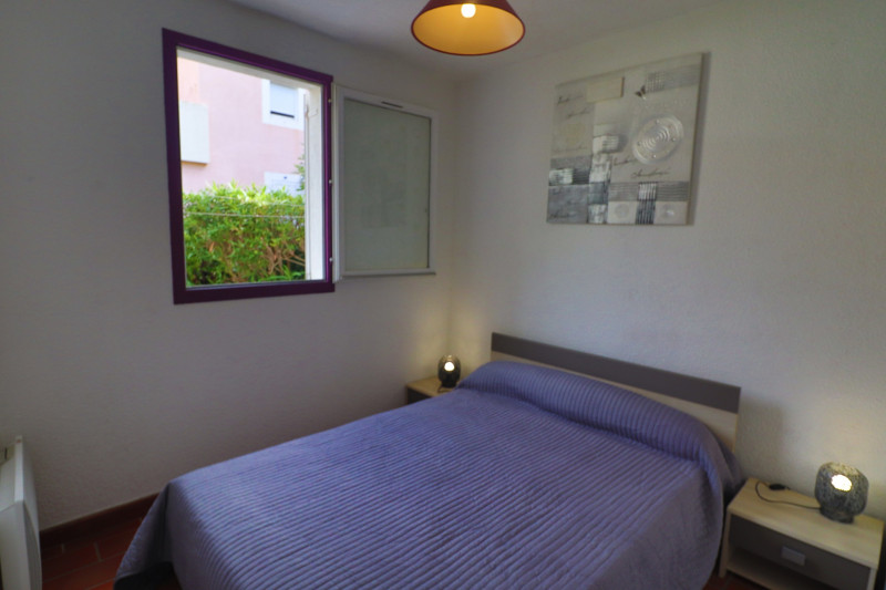 _lv_images__lot_0000002472_06_19021963