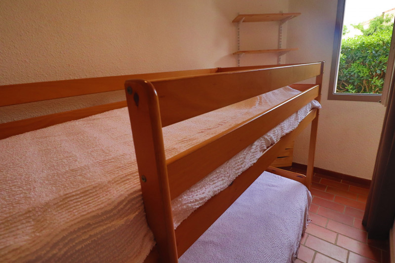 _lv_images__lot_0000002472_07_18698875