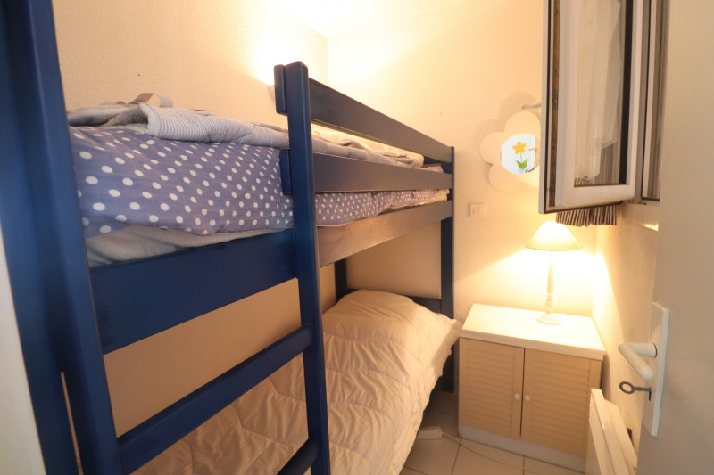 _lv_images__lot_0000002473_09_18466821