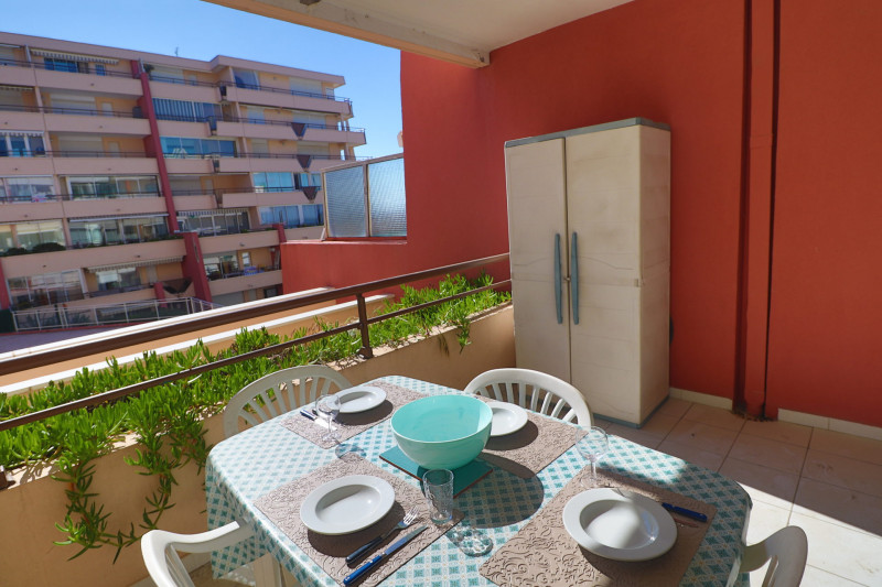 _lv_images__lot_0000002474_01_19317020