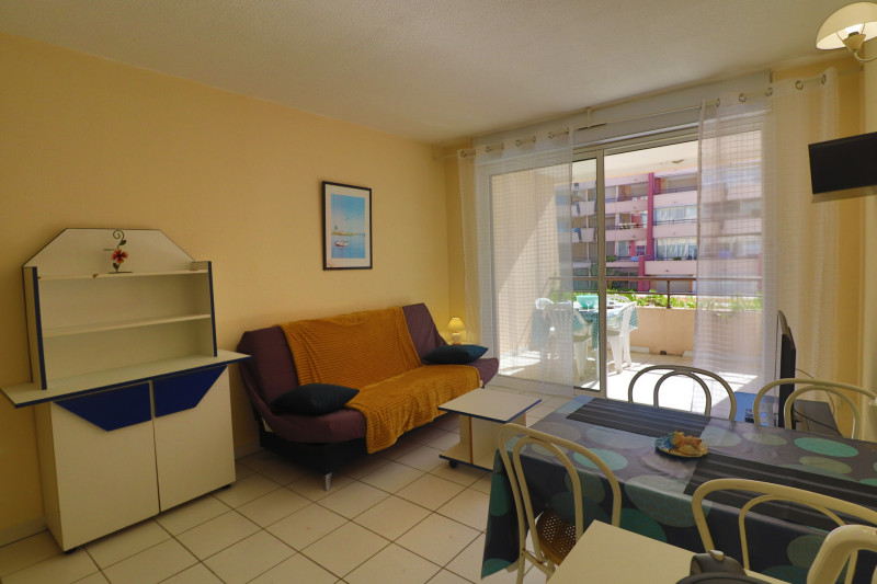 _lv_images__lot_0000002474_05_18370046 _lv_images__lot_0000002474_05_18370046