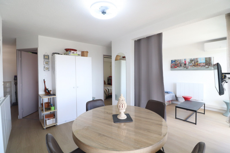 _lv_images__lot_0000002476_07_18504368