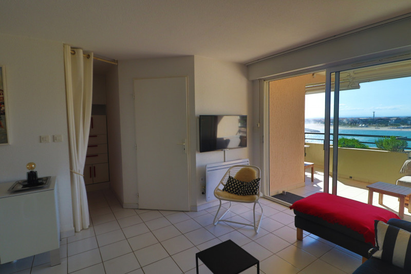 _lv_images__lot_0000002481_04_18071233