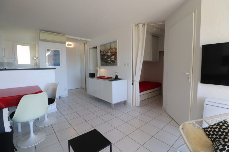 _lv_images__lot_0000002481_07_19042688